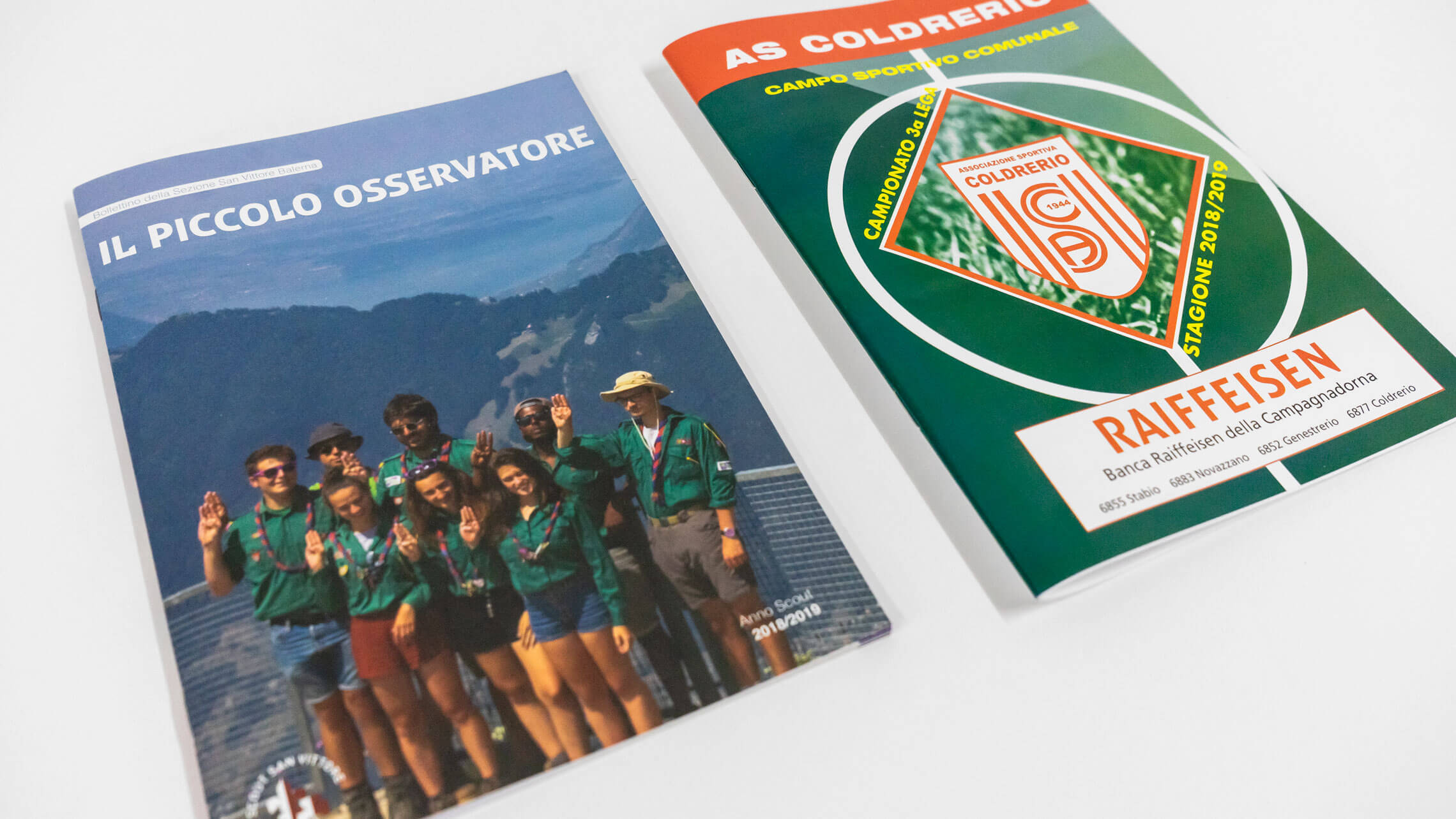 Libretti stampati con punto metallico — catalogo e programma